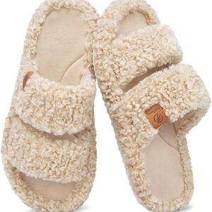 Ever Foams Cozy Faux-Shearling Slide Slippers in Cream